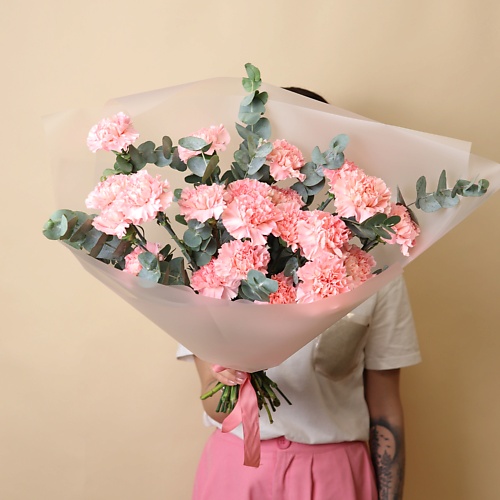 Букет живых цветов БУКЕТНЫЙ ДОМИК Дуо-букет 21 гвоздика и эвкалипт